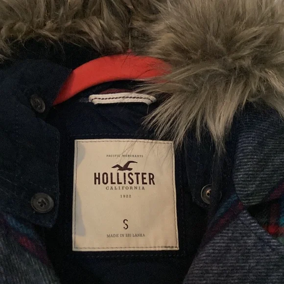 Hollister woman’s windowpane plaid wool jacket - Picture 2 of 7